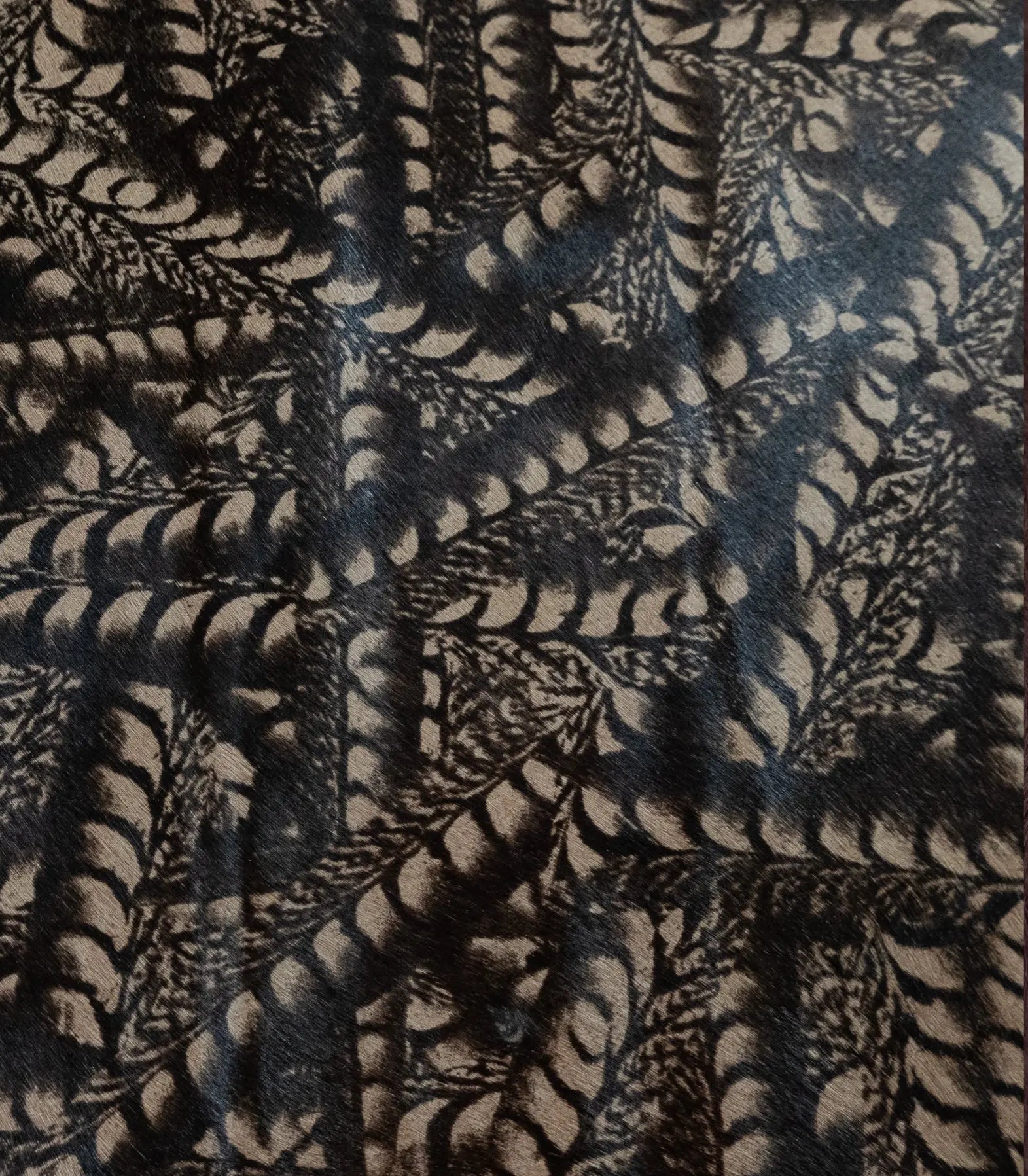 Hair-On Print Feather - United Leather